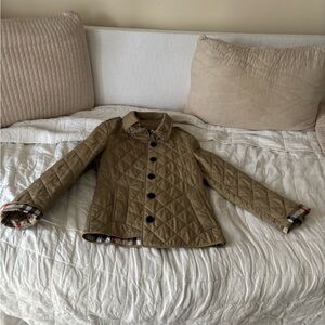 Burberry Beige Quilted Jacket with Signature Check Lining